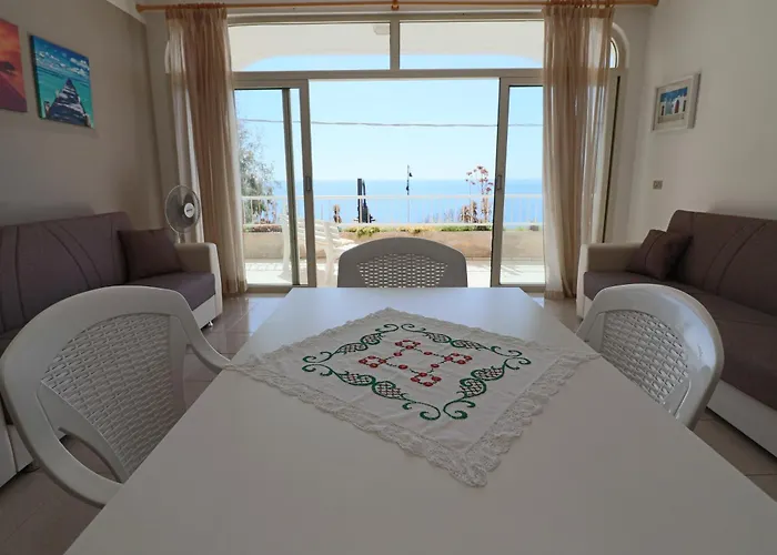 Casa Nisea A * Санта-Чезареа-Терме